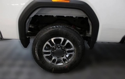 GMC Sierra 2500HD SLE 4WD Reg Cab 142" 2025