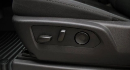 GMC Sierra 2500HD SLE 4WD Reg Cab 142" 2025