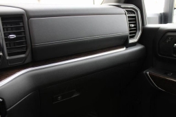 GMC Sierra 2500HD SLE 4WD Reg Cab 142" 2025