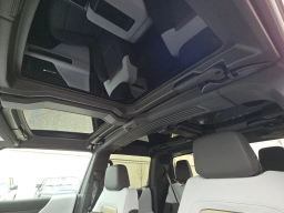 GMC HUMMER EV Pickup 3X e4WD Crew Cab 2025