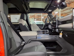 GMC HUMMER EV Pickup 2X e4WD Crew Cab 2026