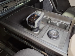 GMC HUMMER EV Pickup 2X e4WD Crew Cab 2026