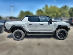 GMC HUMMER EV Pickup 2X e4WD Crew Cab 2026
