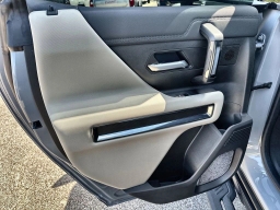 GMC HUMMER EV Pickup 2X e4WD Crew Cab 2026