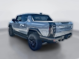 GMC HUMMER EV Pickup 2X e4WD Crew Cab 2026