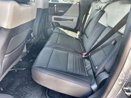 GMC HUMMER EV Pickup 2X e4WD Crew Cab 2026