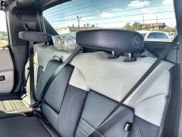 GMC HUMMER EV Pickup 2X e4WD Crew Cab 2026