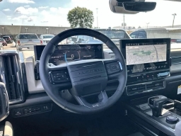 GMC HUMMER EV Pickup 2X e4WD Crew Cab 2026