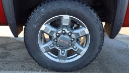 GMC Sierra 2500HD SLT 4WD Crew Cab 159" 2026