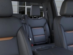 GMC Sierra 2500HD AT4 4WD Crew Cab 172" 2026