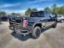 GMC Sierra 2500HD AT4 4WD Crew Cab 159" 2026