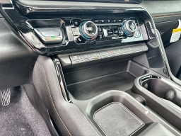 GMC Sierra 2500HD AT4 4WD Crew Cab 159" 2026