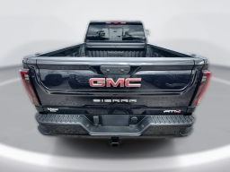 GMC Sierra 2500HD AT4 4WD Crew Cab 159" 2026