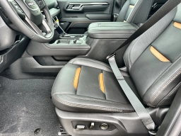 GMC Sierra 2500HD AT4 4WD Crew Cab 159" 2026