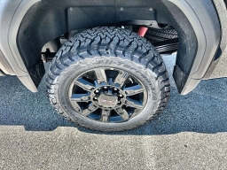 GMC Sierra 2500HD AT4 4WD Crew Cab 159" 2026