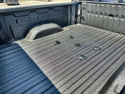 GMC Sierra 2500HD AT4 4WD Crew Cab 159" 2026