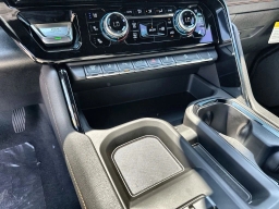 GMC Sierra 2500HD AT4 4WD Crew Cab 159" 2026