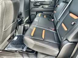 GMC Sierra 2500HD AT4 4WD Crew Cab 159" 2026