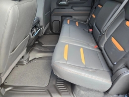 GMC Sierra 2500HD AT4 4WD Crew Cab 159" 2026