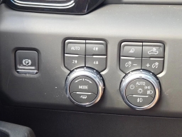 GMC Sierra 2500HD AT4 4WD Crew Cab 159" 2026