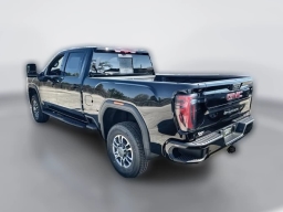 GMC Sierra 2500HD AT4 4WD Crew Cab 159" 2026