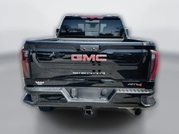 GMC Sierra 2500HD AT4 4WD Crew Cab 159" 2026