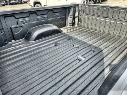 GMC Sierra 2500HD AT4 4WD Crew Cab 159" 2026