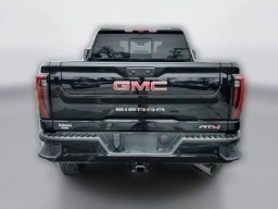 GMC Sierra 2500HD AT4 4WD Crew Cab 159" 2026