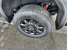 GMC Sierra 2500HD AT4 4WD Crew Cab 159" 2026