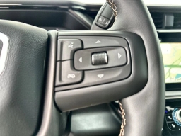 GMC Sierra 2500HD AT4 4WD Crew Cab 159" 2026