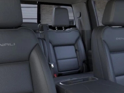 GMC Sierra 2500HD Denali 4WD Crew Cab 159" 2026