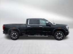 GMC Sierra 2500HD Denali 4WD Crew Cab 159" 2026