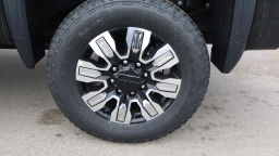 GMC Sierra 2500HD Denali 4WD Crew Cab 159" 2026