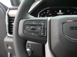 GMC Sierra 2500HD Denali 4WD Crew Cab 159" 2026