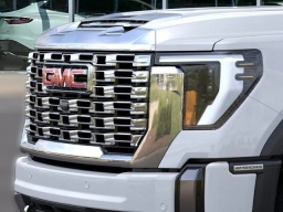 GMC Sierra 2500HD Denali 4WD Crew Cab 159" 2026