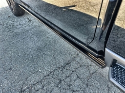 GMC Sierra 3500HD AT4 4WD Crew Cab 159" 2026