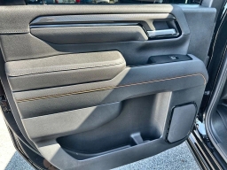 GMC Sierra 3500HD AT4 4WD Crew Cab 159" 2026