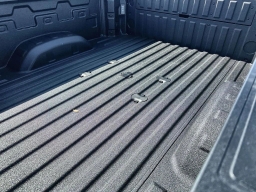 GMC Sierra 3500HD AT4 4WD Crew Cab 159" 2026