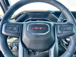 GMC Sierra 3500HD AT4 4WD Crew Cab 159" 2026