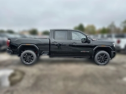 GMC Sierra 3500HD AT4 4WD Crew Cab 159" 2026