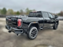 GMC Sierra 3500HD AT4 4WD Crew Cab 159" 2026