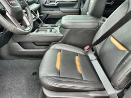 GMC Sierra 3500HD AT4 4WD Crew Cab 159" 2026