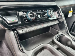 GMC Sierra 3500HD AT4 4WD Crew Cab 159" 2026