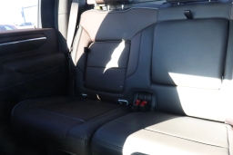 GMC Sierra 3500HD Denali 4WD Crew Cab 159" 2026