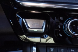 GMC Sierra 3500HD Denali 4WD Crew Cab 159" 2026