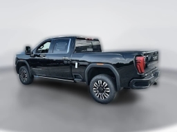 GMC Sierra 2500HD Denali Ultimate 4WD Crew Cab 159" 2026