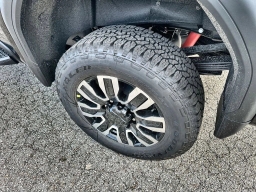 GMC Sierra 2500HD Denali Ultimate 4WD Crew Cab 159" 2026