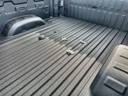 GMC Sierra 2500HD Denali Ultimate 4WD Crew Cab 159" 2026