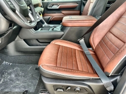 GMC Sierra 2500HD Denali Ultimate 4WD Crew Cab 159" 2026