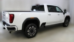 GMC Sierra 2500HD Denali Ultimate 4WD Crew Cab 159" 2026